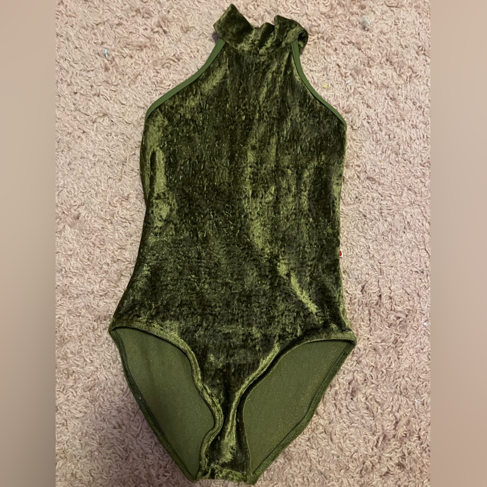 Green velvet Yumiko leotard